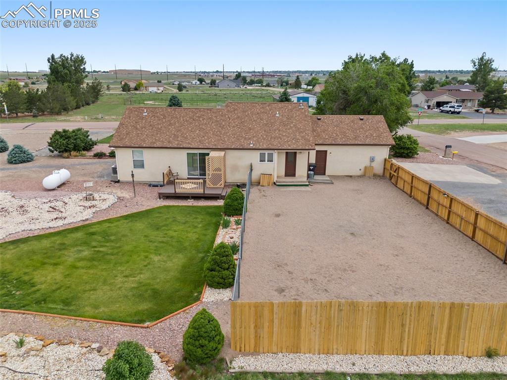 Image 48 of 50: Front of Structure