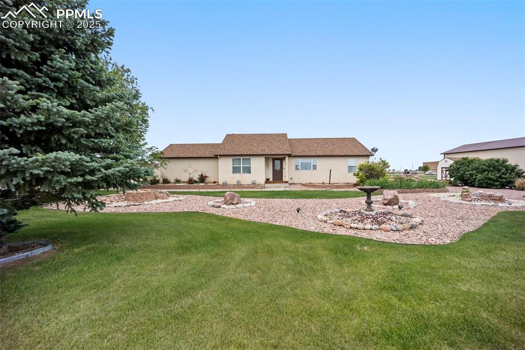 Image 6 of 50: Front of Structure