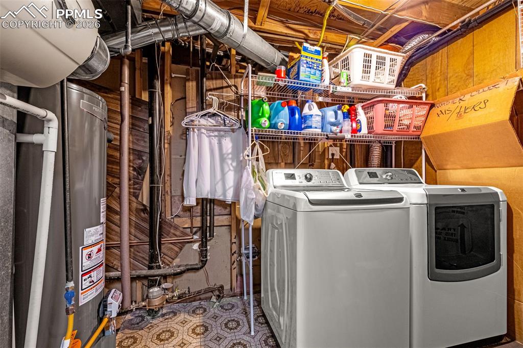 Image 23 of 37: Laundry