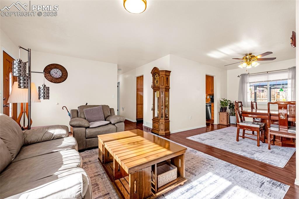 Image 3 of 37: Living Room