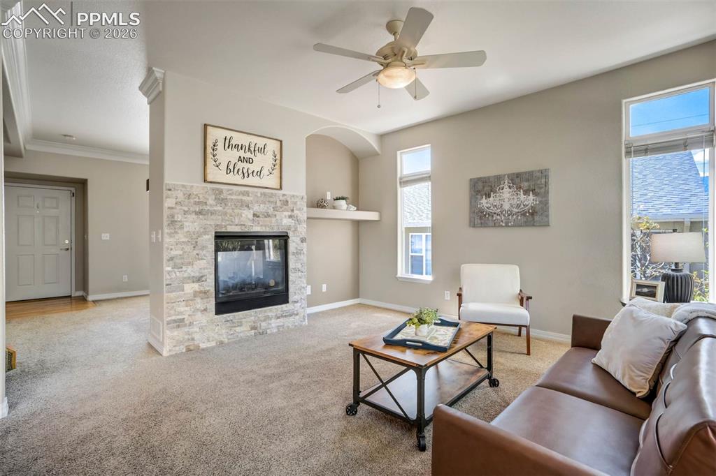 Image 10 of 50: Living Room