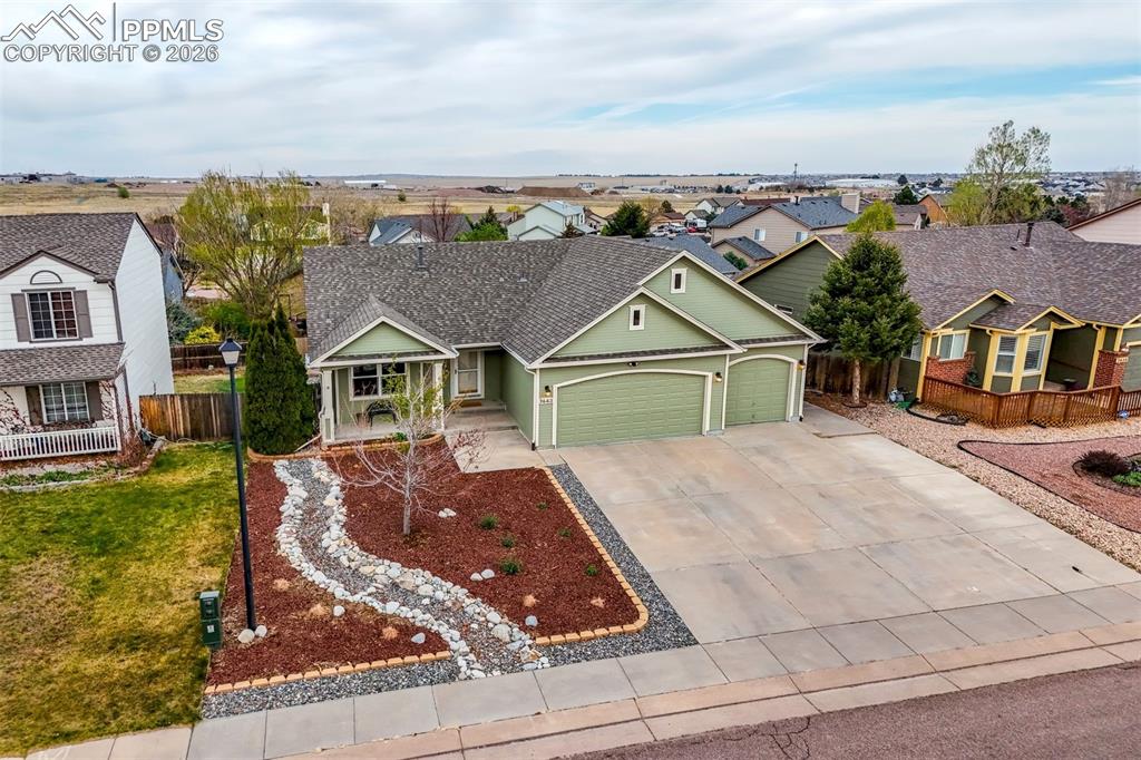 Image 3 of 47: Front of Structure