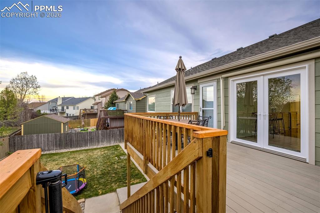 Image 37 of 47: Deck