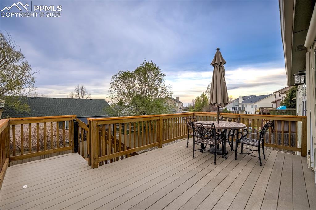 Image 38 of 47: Deck