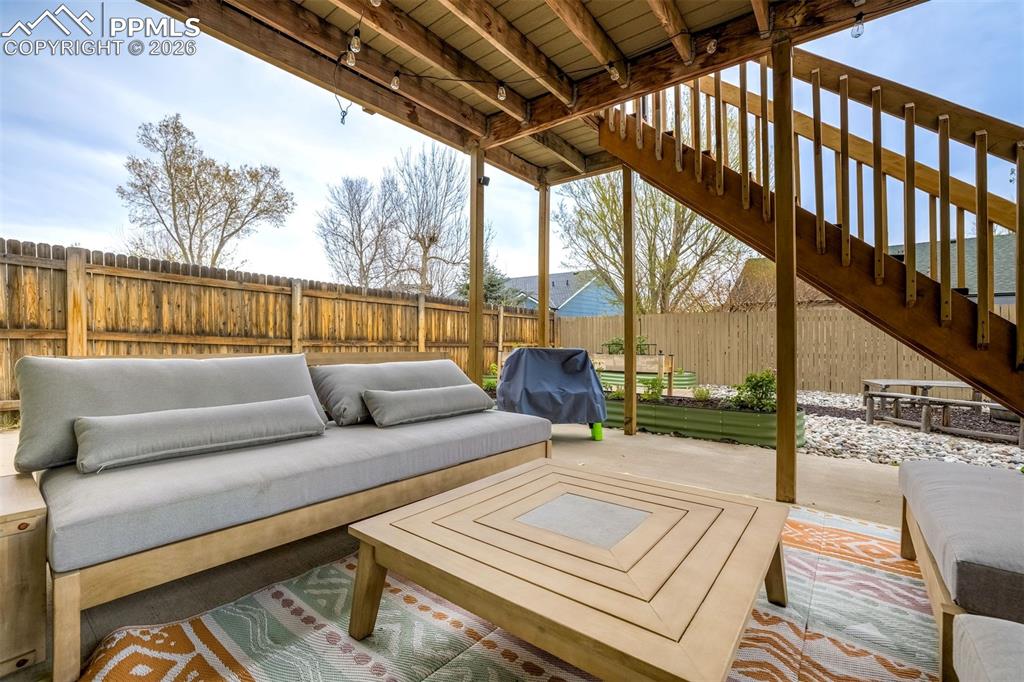 Image 39 of 47: Patio