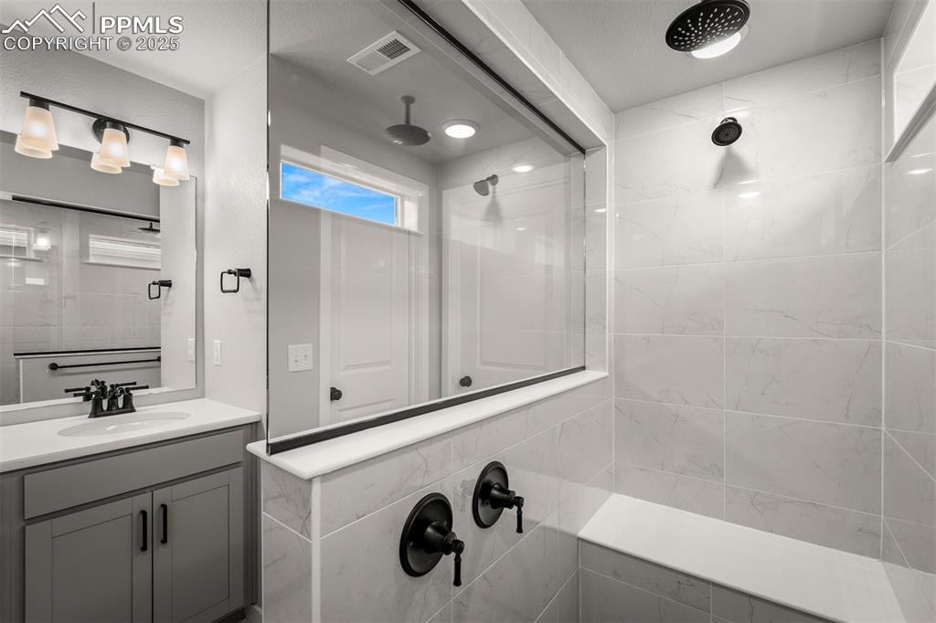 Image 19 of 30: Master Bathroom