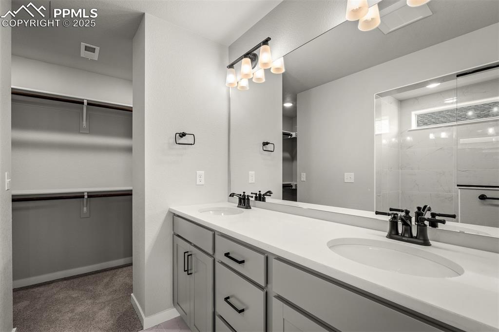 Image 20 of 30: Master Bathroom