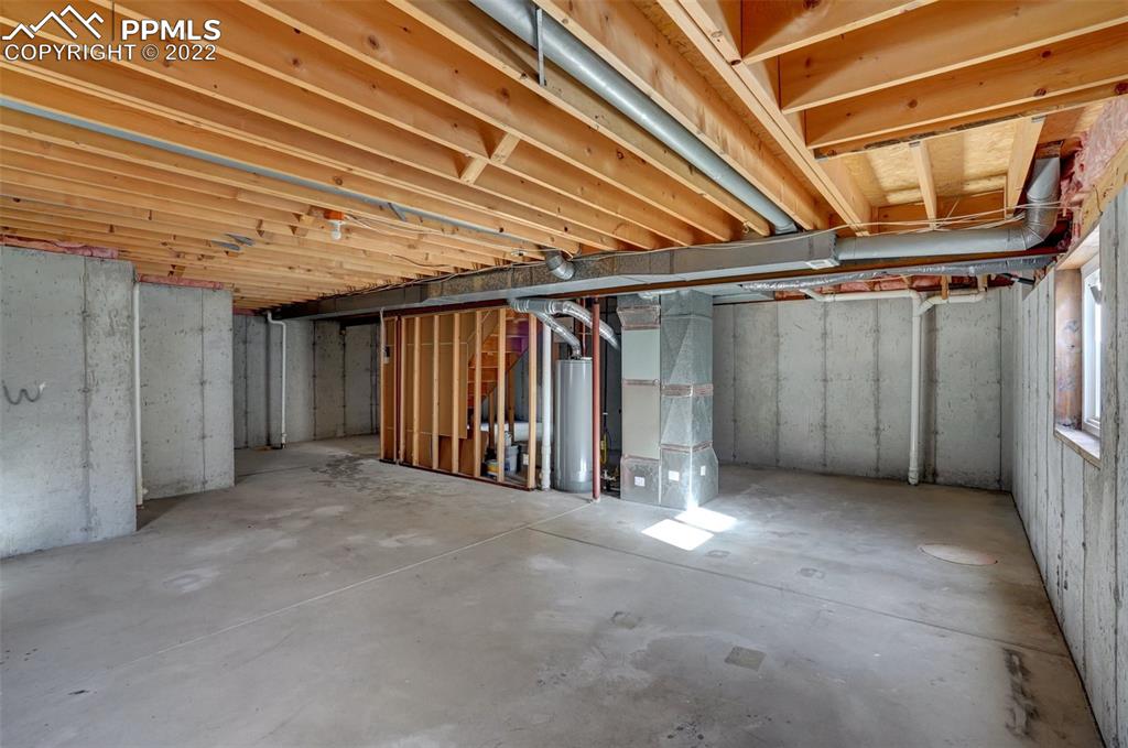 Listing 1558400, Image 39 of 48