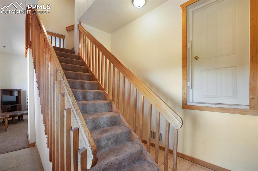 Image 5 of 28: Staircase To main level
