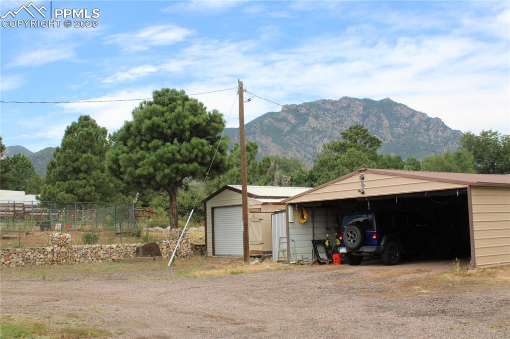 Image 6 of 41: 2 car garage