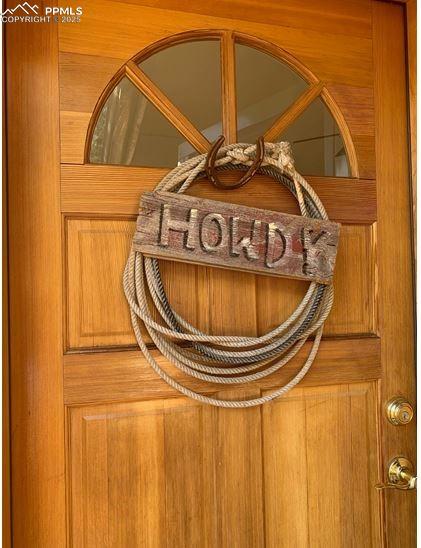 Image 8 of 43: Detailed view