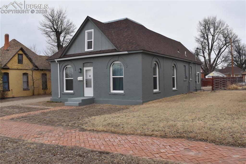 Image 2 of 26: Front of Structure