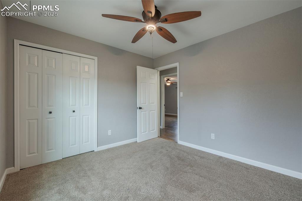 Image 20 of 36: Bedroom