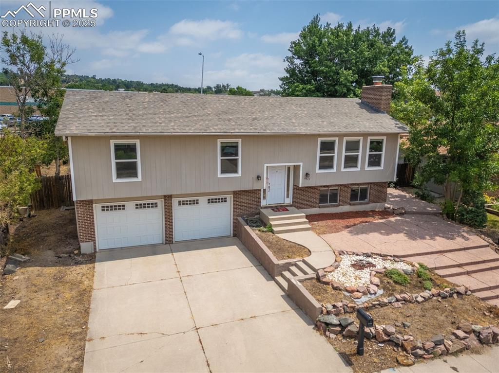 Image 3 of 36: Front of Structure