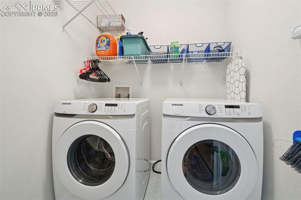 Image 17 of 29: Laundry