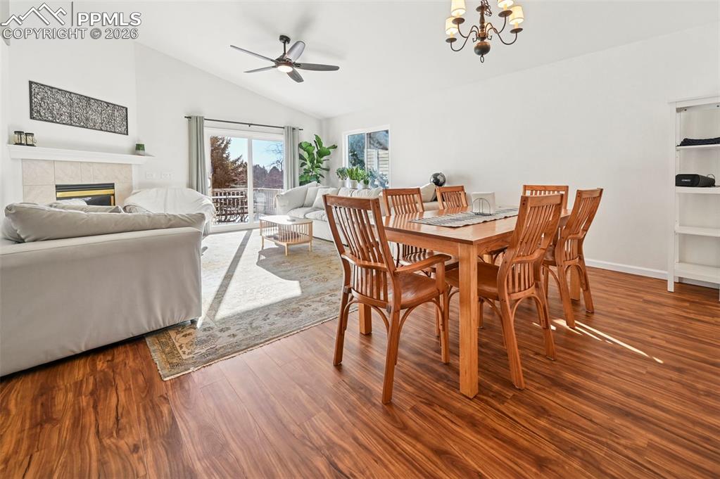 Image 6 of 29: Dining Area