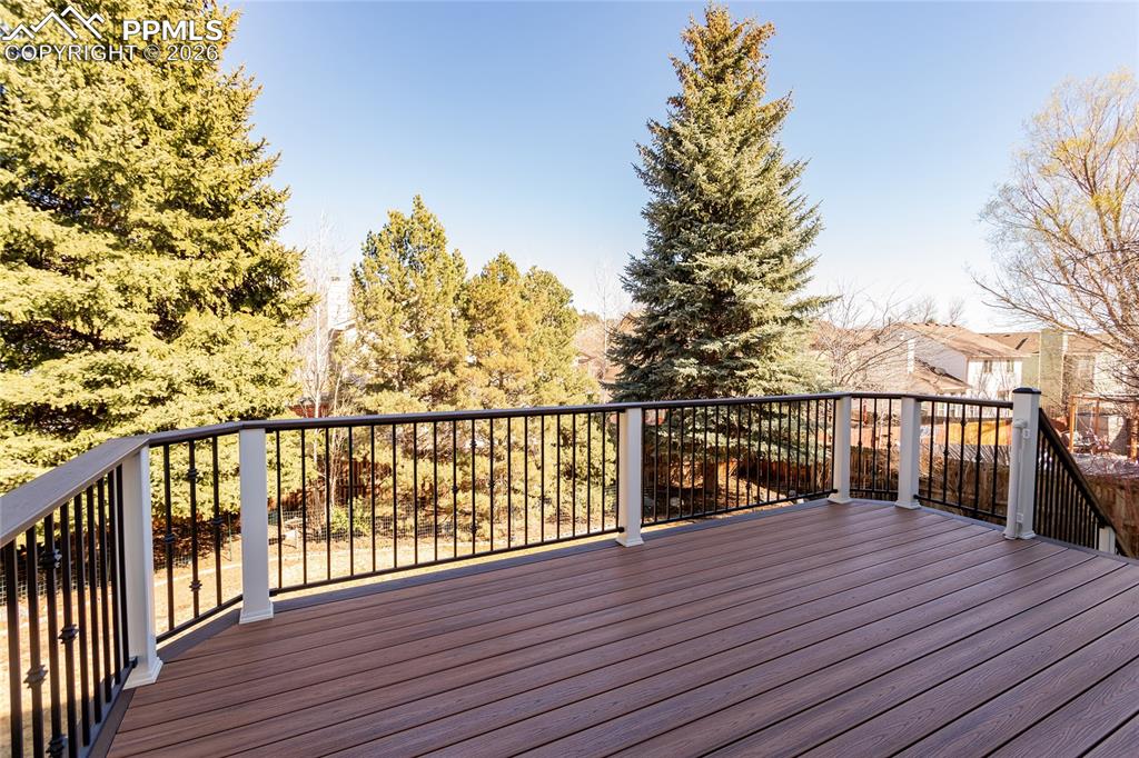 Image 47 of 50: This is built like a tank, with steel framing, trex!