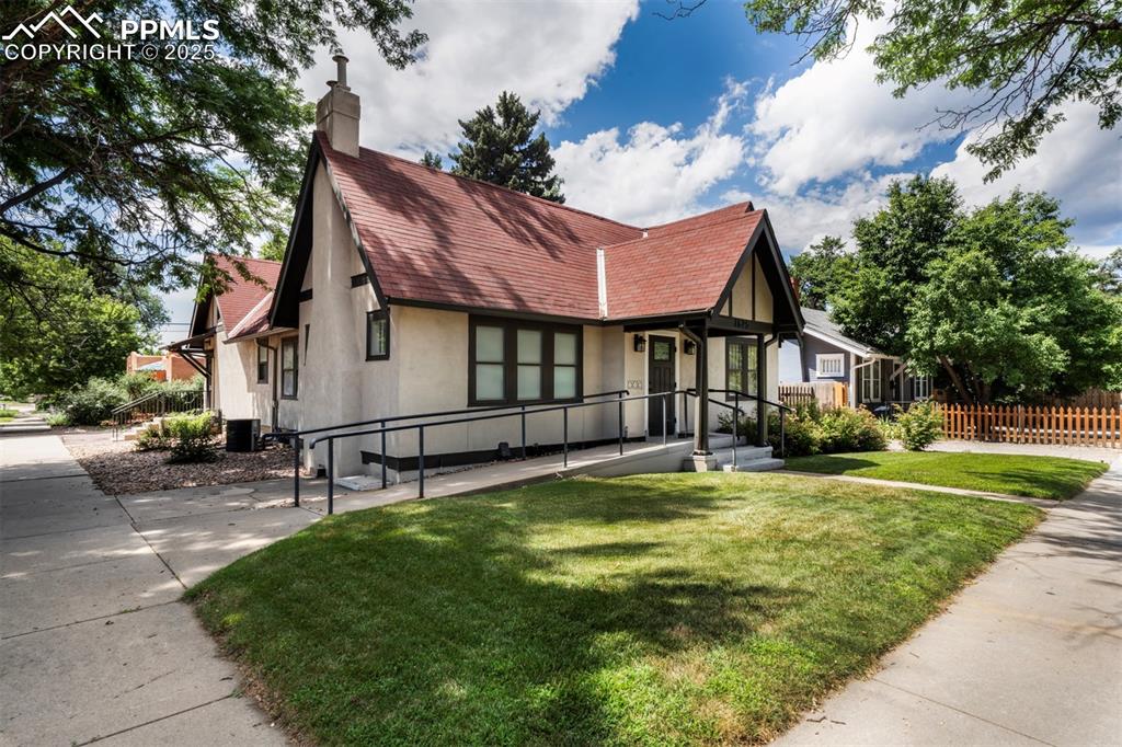 Image 2 of 40: Front of Structure