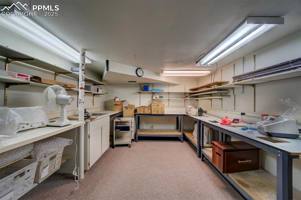 Image 35 of 40: Storage