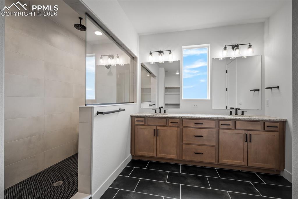 Image 23 of 41: Master Bathroom