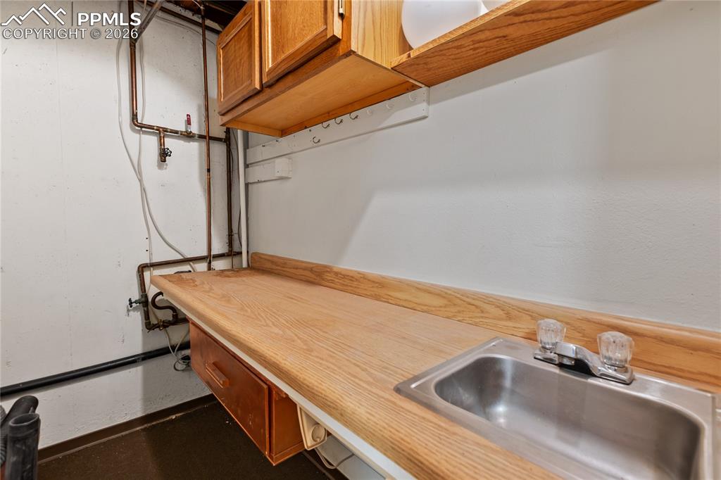 Image 30 of 37: Bonus room in the basement - previously used as a dark room.