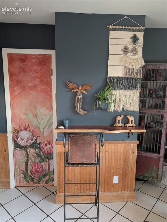 Image 7 of 25: Small work area with live edge wood top