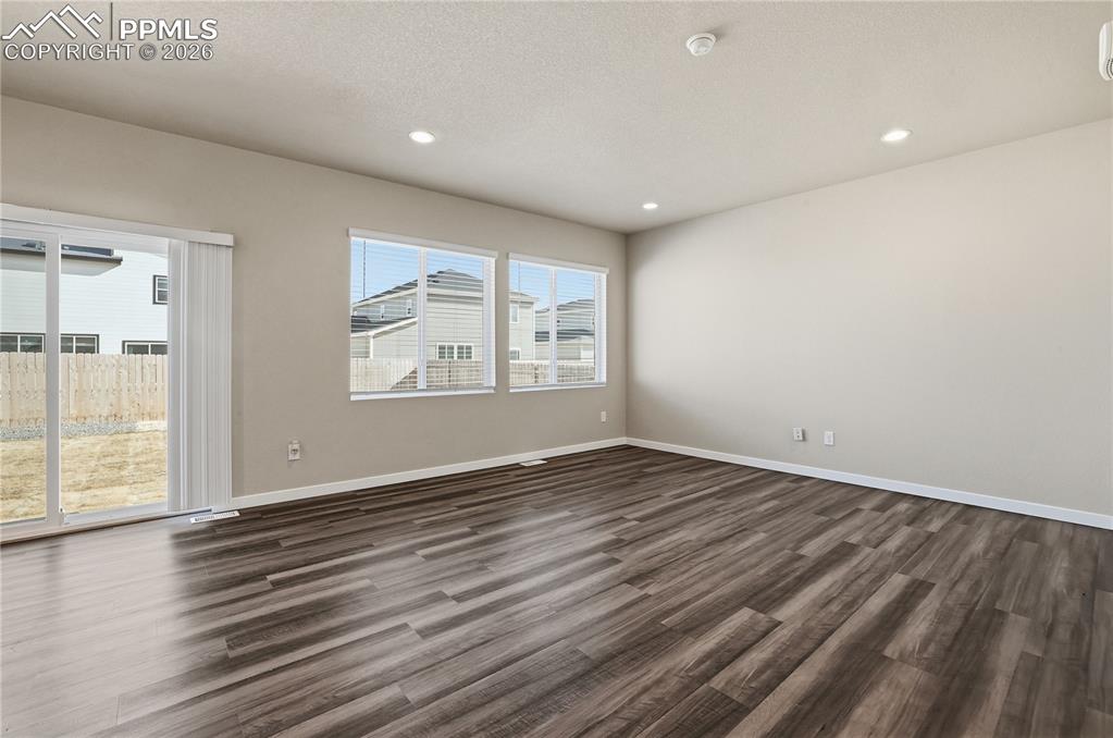 Image 3 of 20: Other