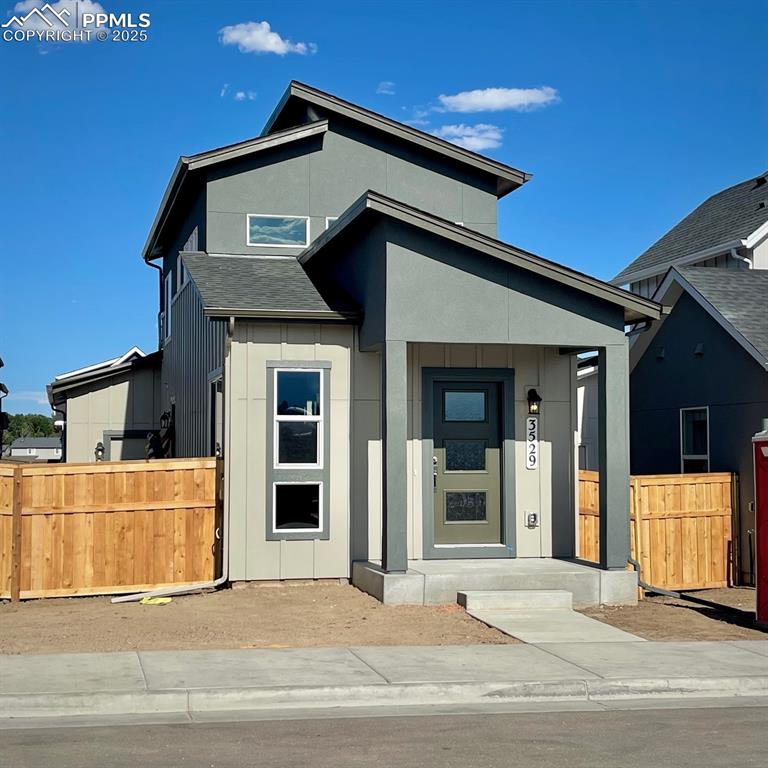 Image 2 of 24: Front of Structure