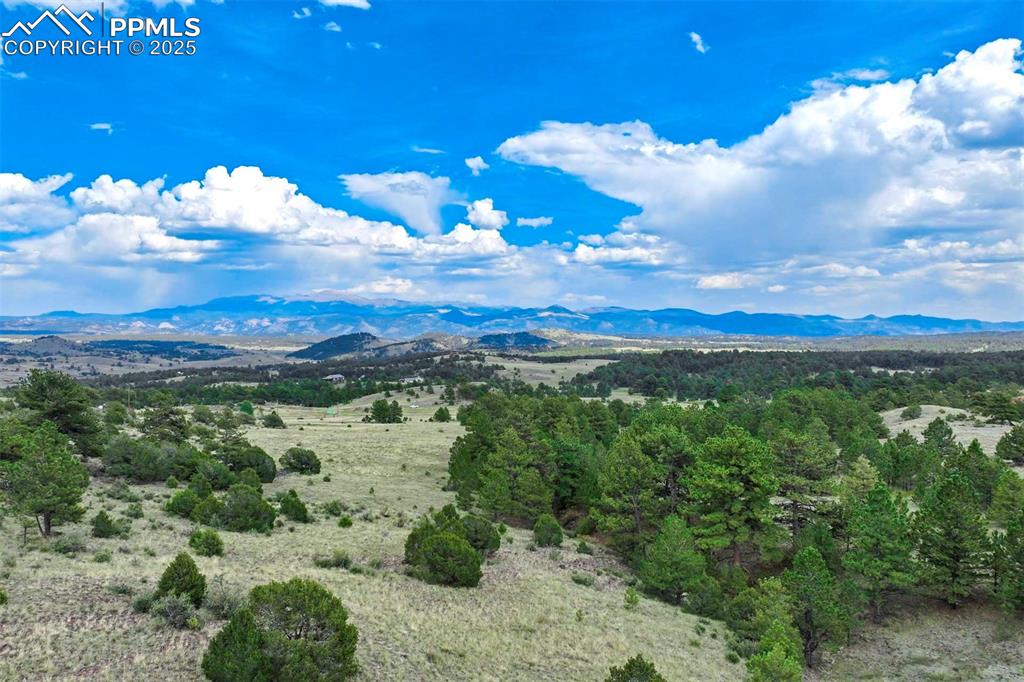 Image 17 of 50: View