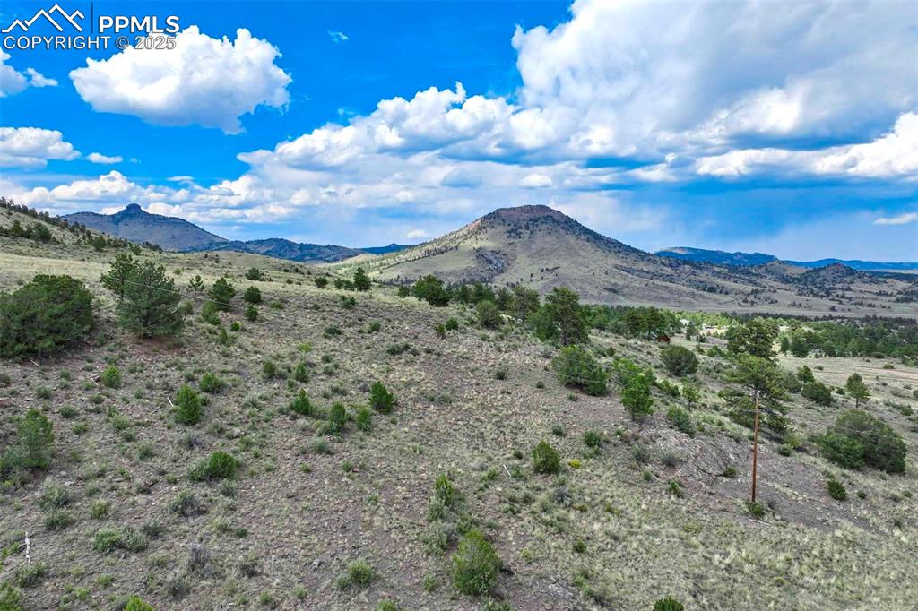 Image 23 of 50: View