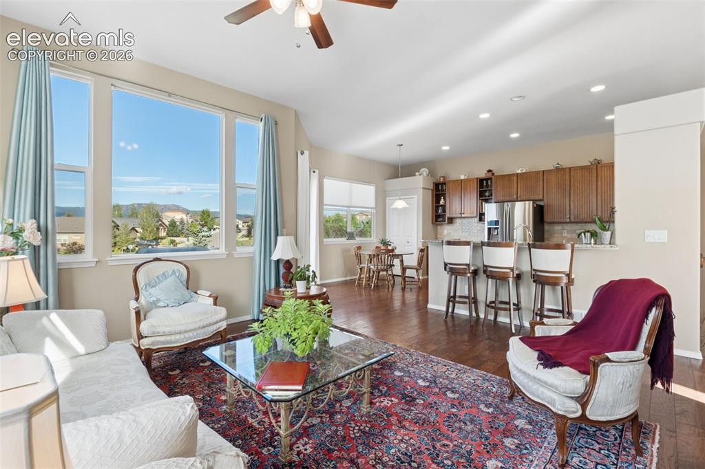 Image 15 of 49: Living Room