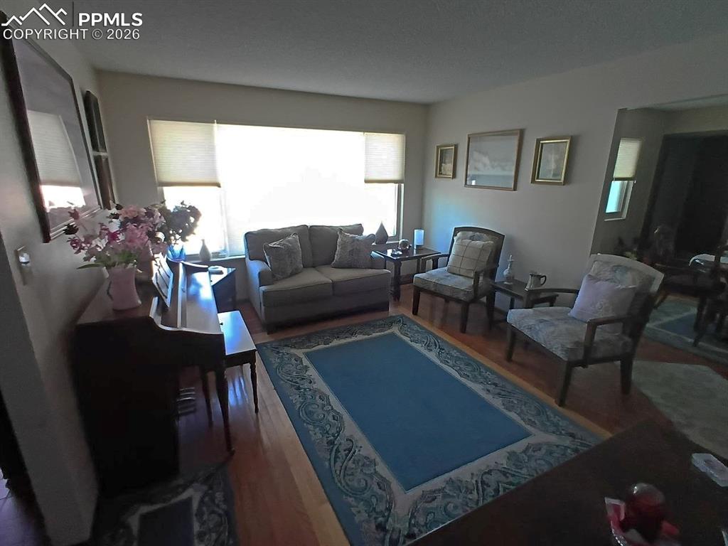 Image 3 of 22: Living Room