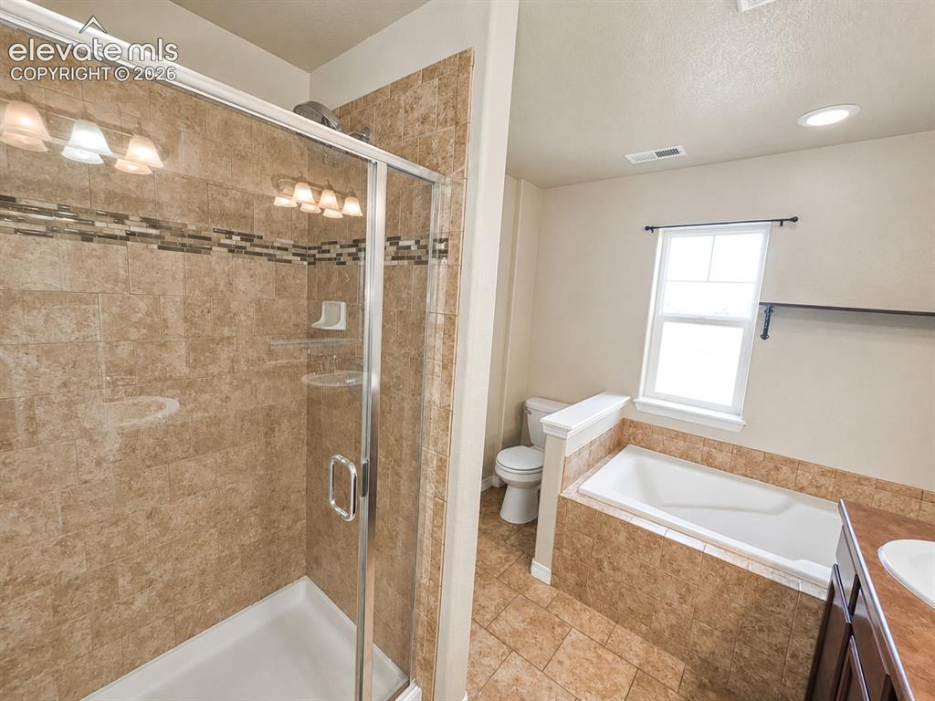 Image 19 of 35: Master Bathroom