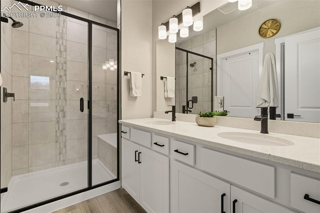 Image 25 of 37: No Description Available