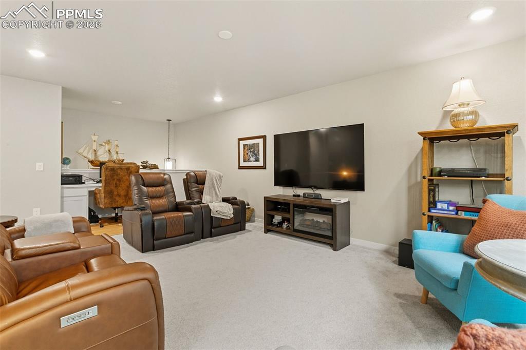 Image 34 of 37: No Description Available