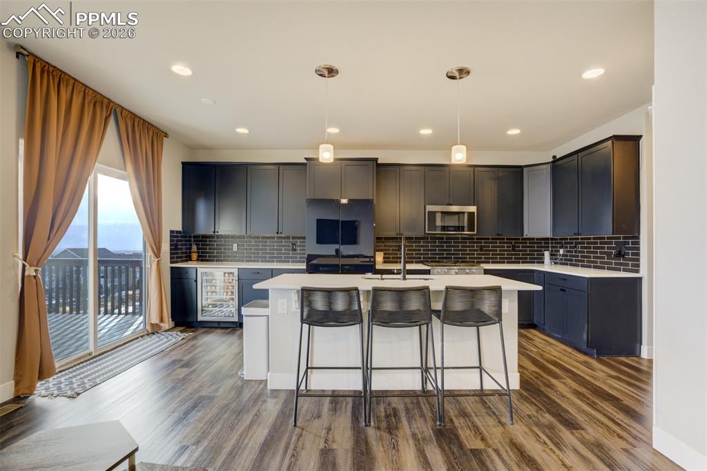 Image 11 of 48: Kitchen