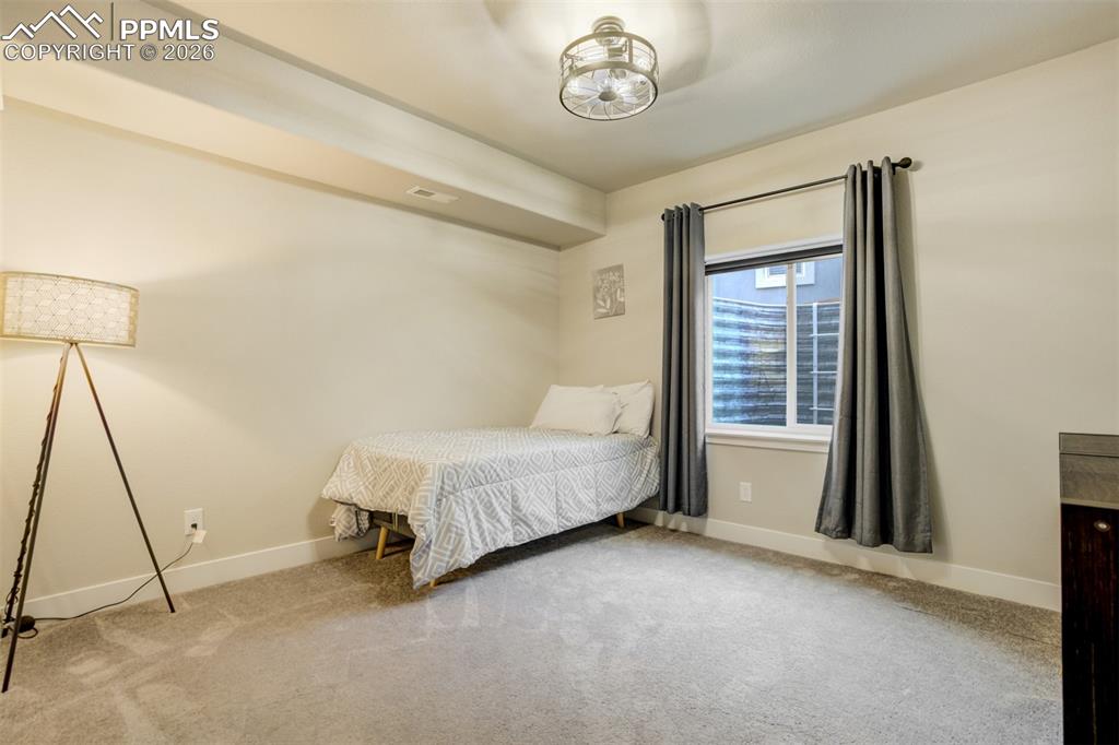 Image 38 of 48: Bedroom