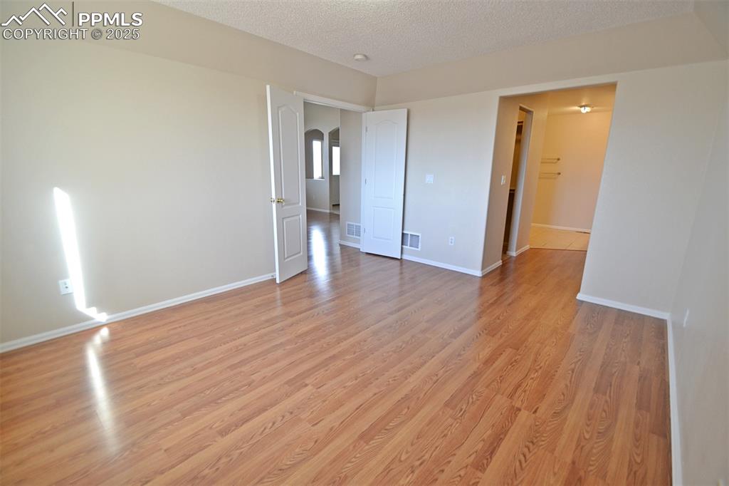 Image 19 of 47: Master Bedroom