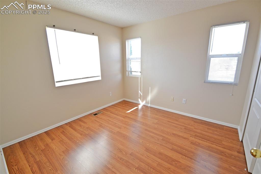 Image 24 of 47: Bedroom