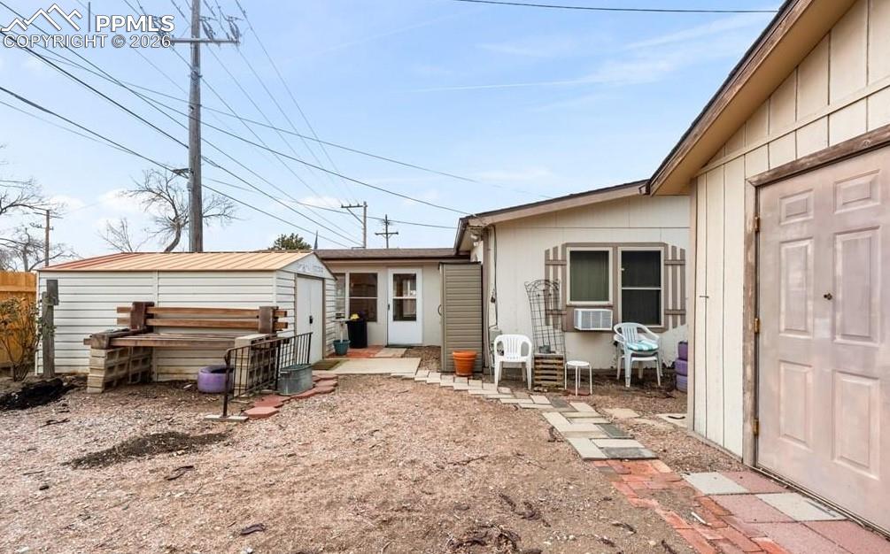 Image 32 of 33: Back of Structure