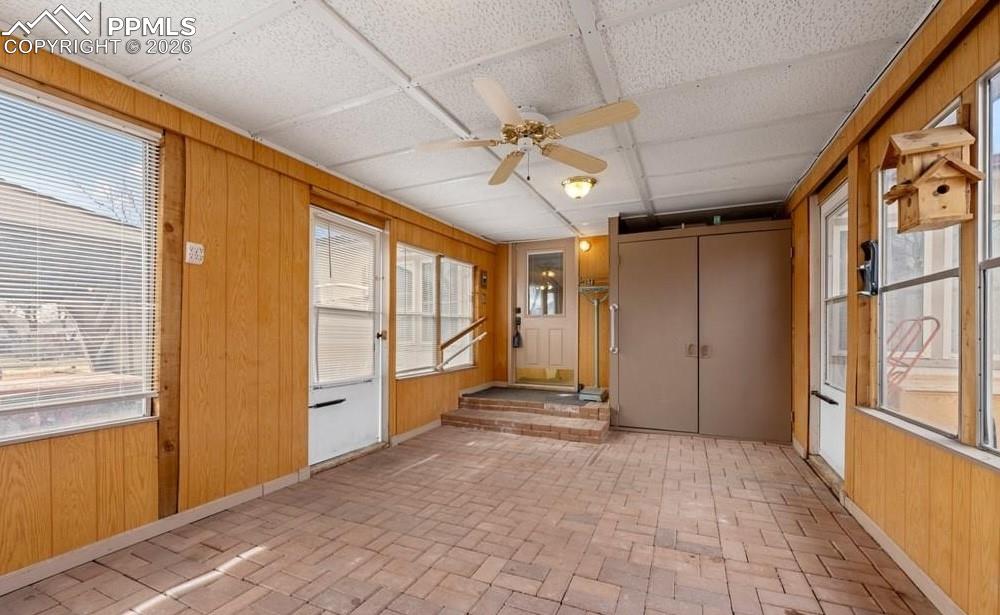 Image 5 of 33: Sun Room