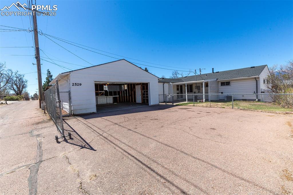 Image 6 of 37: Front of Structure