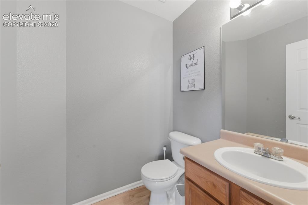 Image 16 of 42: Kitchen