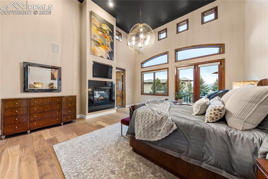 Image 22 of 46: Primary Bedroom