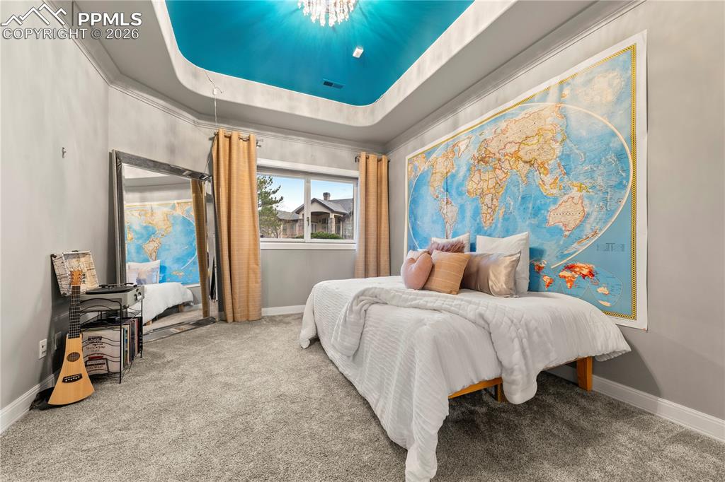 Image 37 of 46: Bedroom