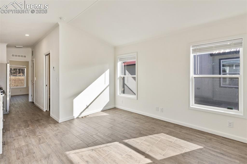 Image 6 of 17: No Description Available