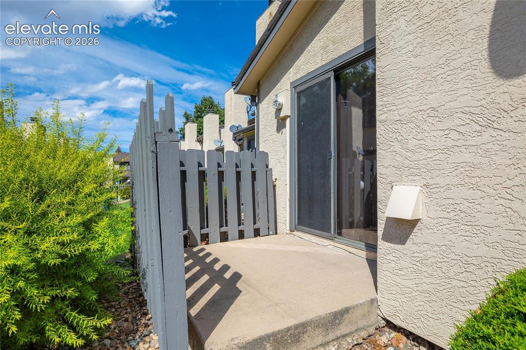 Image 9 of 25: Patio
