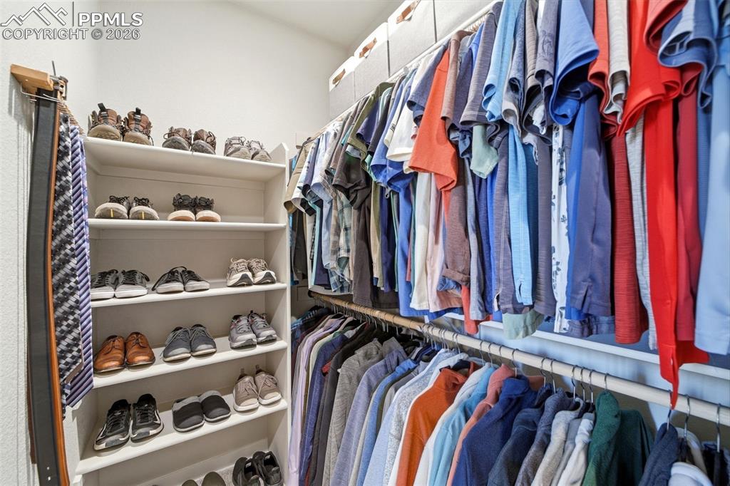 Image 16 of 47: Closet