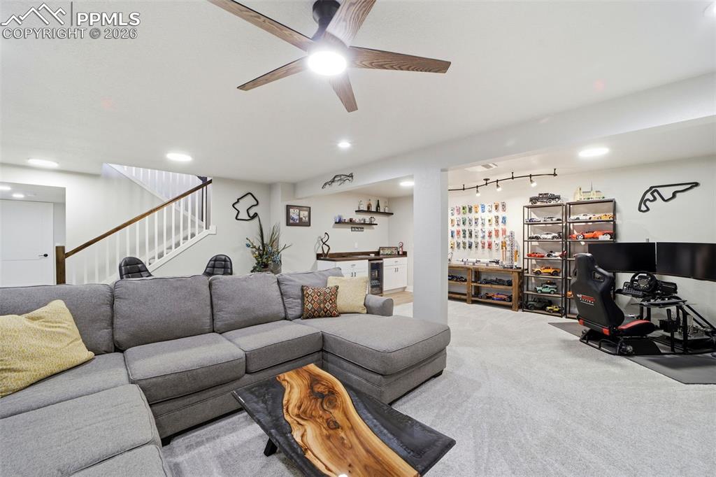 Image 30 of 47: Living Room