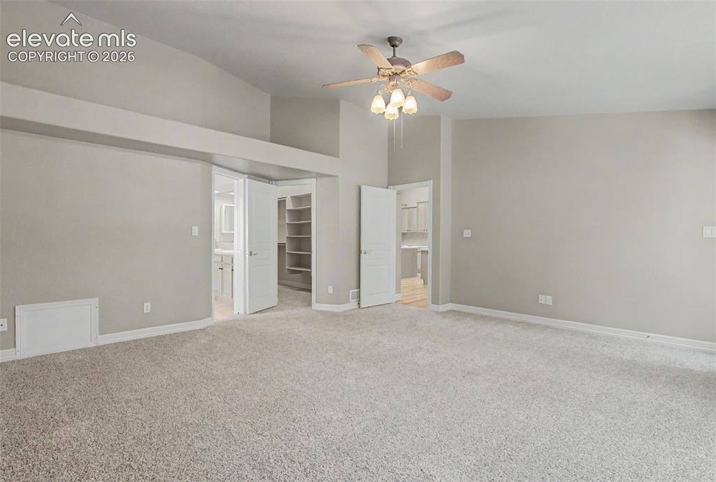Image 21 of 46: Master Bedroom